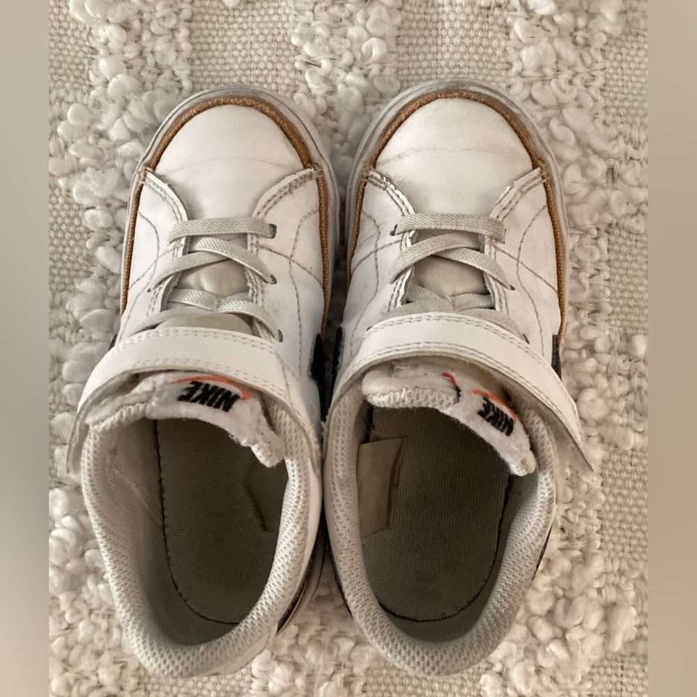 Nike Kids White and Black Sneakers